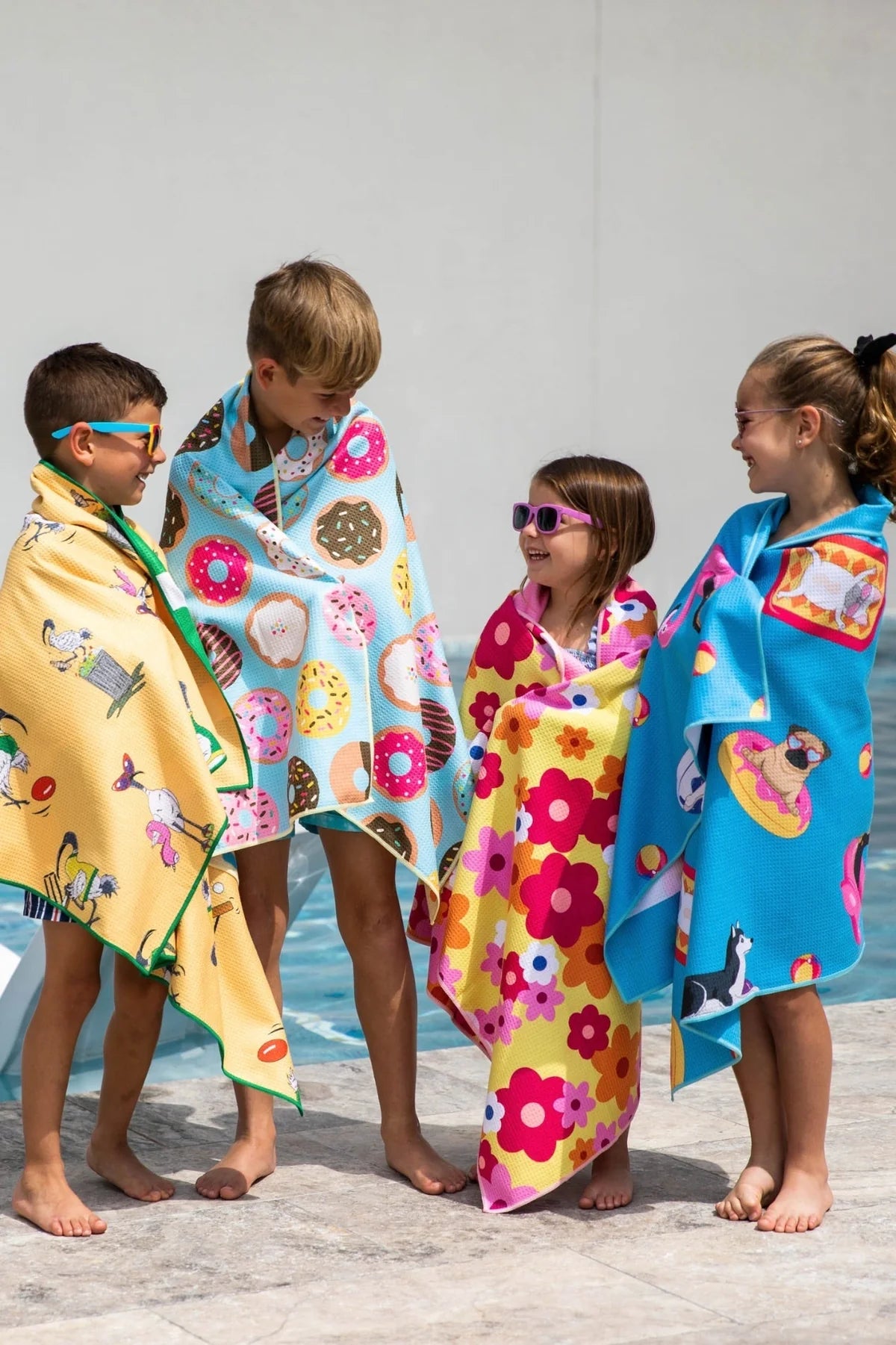 Cheeky Winx Beach Towel - Kids & Adults – Minimuds
