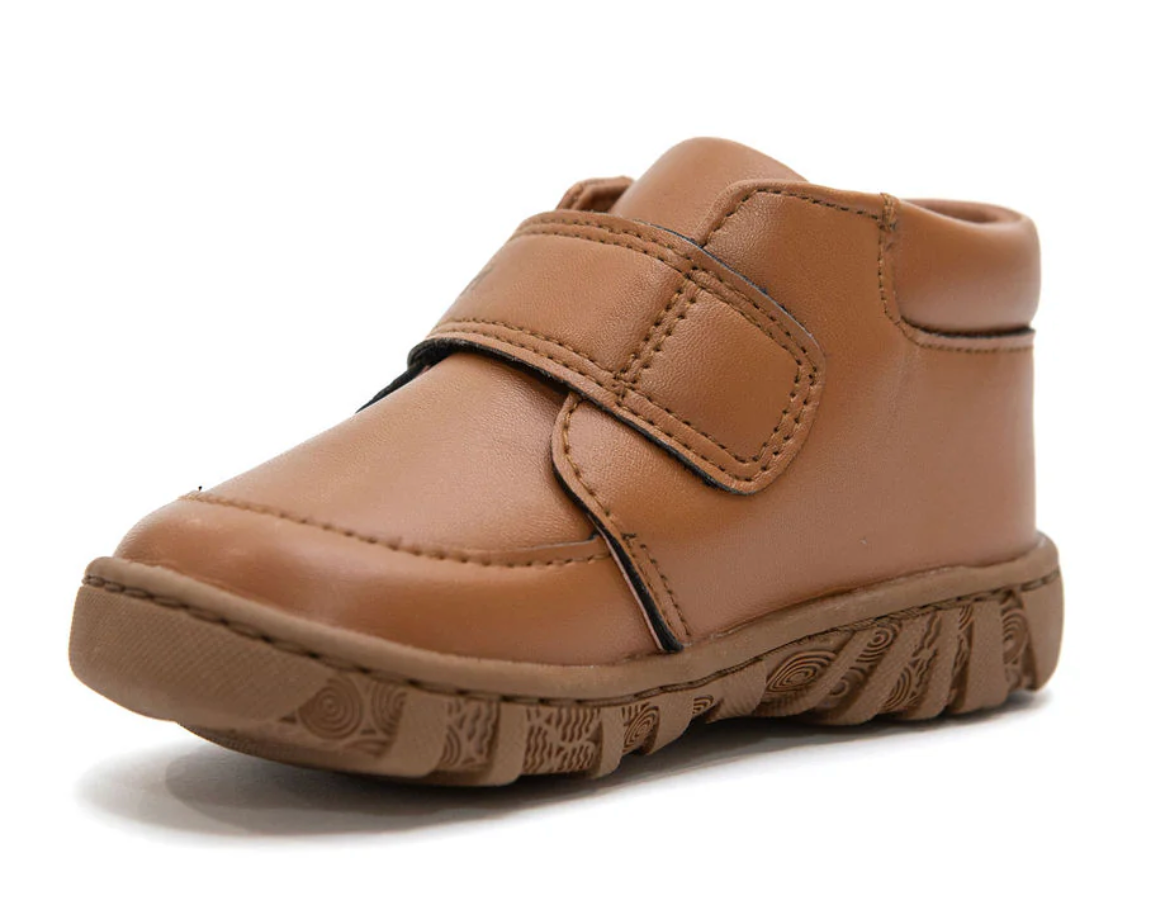 OAKLEY tan baby and toddler boots