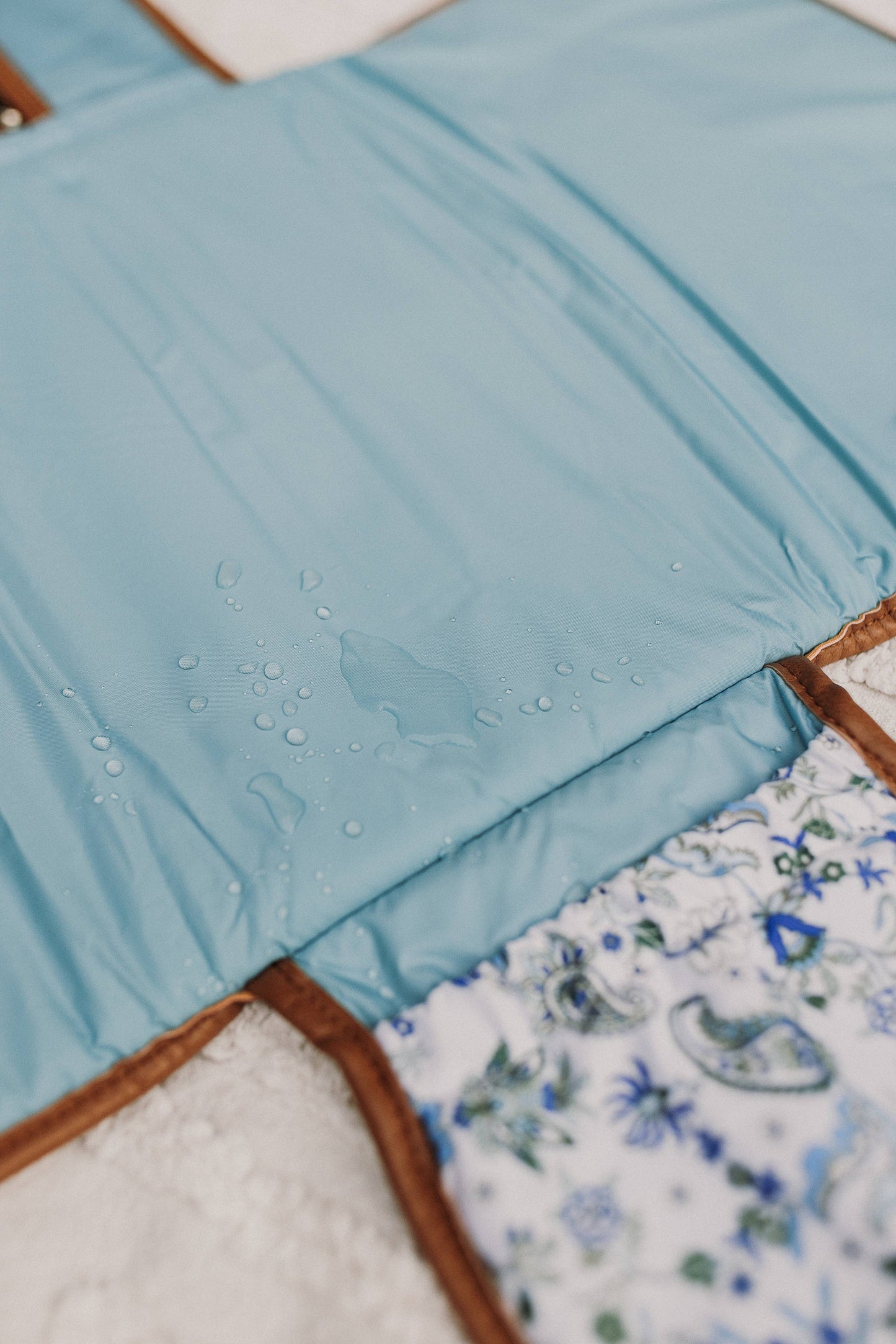 Change Mat Clutch - Blue Paisley/Tan